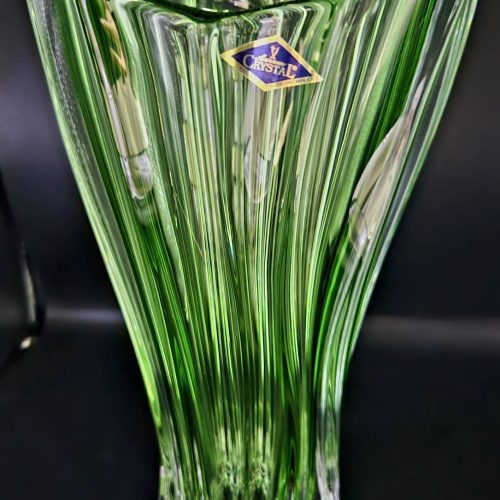 Vaza plantica verde din cristal de BOHEMIA