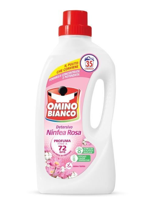 omino-bianco-ninfea-rosa